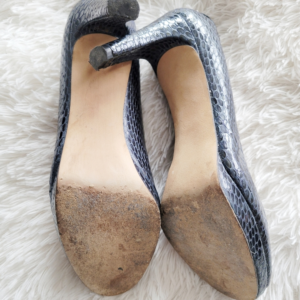 Stuart Weitzman Plainfield Snakeskin Embossed Peep Toe Pumps - Picture 8 of 8